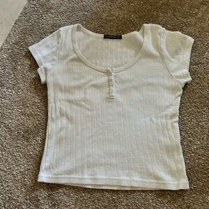 Brandy Melville tee